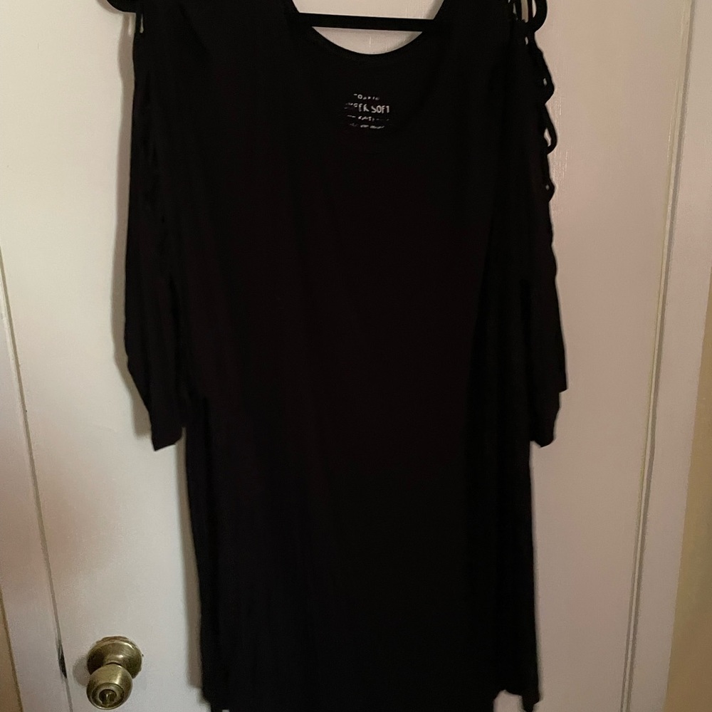 Torrid Super Soft Cold Shoulder / Lattice Sleeve Blouse